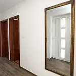 Appartement Klan Klara House Portorož