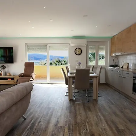 Klan Klara House Apartamento Portoroz